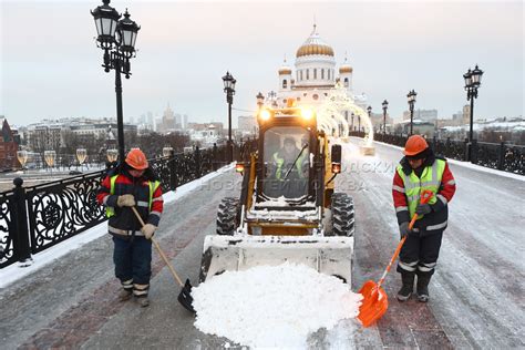 Очистка обмороженных участков от накопившегося снега и льда