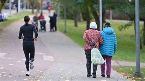 Полезные функции гидового помощника во время прогулок в городе